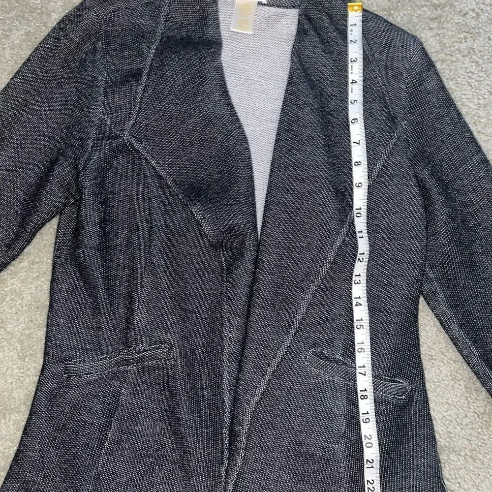 Blazer - Picture 4 of 6